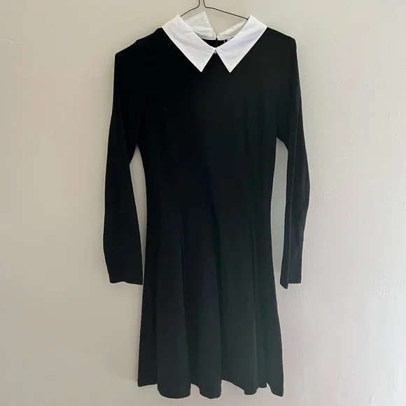 fitted lace wedding dress Comme des Garcons Japan. Black Peter Pan Collar Shiny Wool Silk Dress main image 0